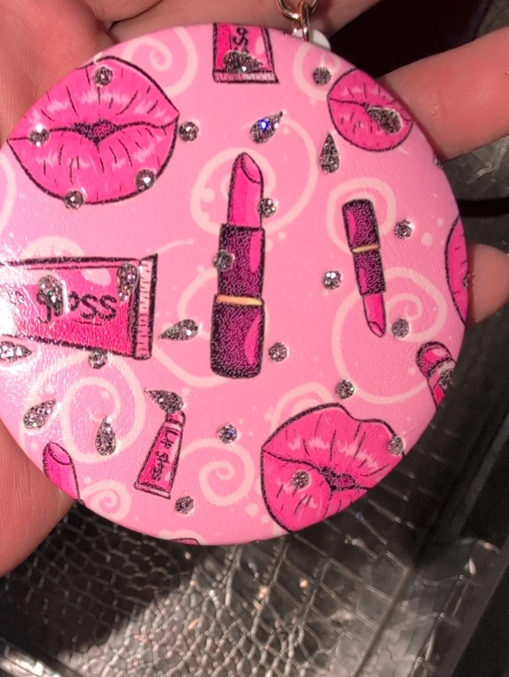 Pink Lipstick Pattern Compact Mirror Keychain - Picture 1 of 6